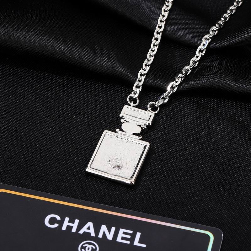 Chanel Necklace 09yxs190